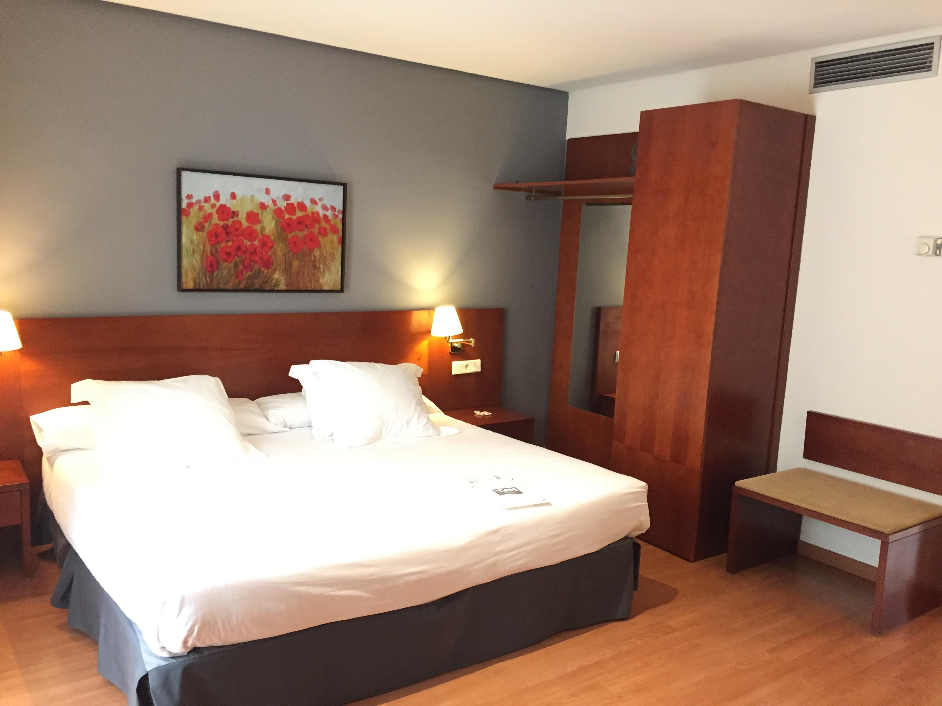 ทีอาร์เอช ซิวดัด เด บาเอซา โฮเต็ล Hotel ห้อง รูปภาพ